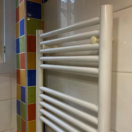 Apartment Near De *